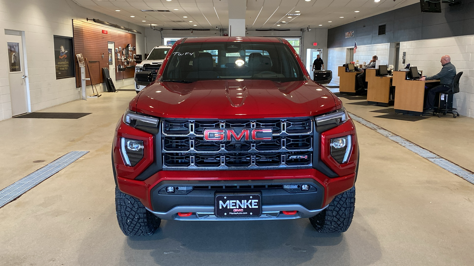 2024 GMC Canyon AT4 3