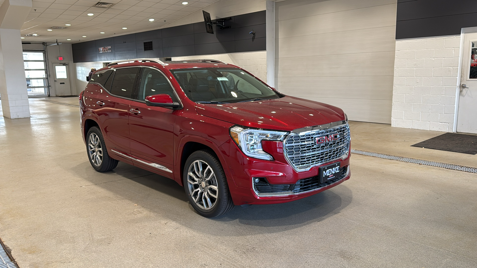 2024 GMC Terrain Denali 4