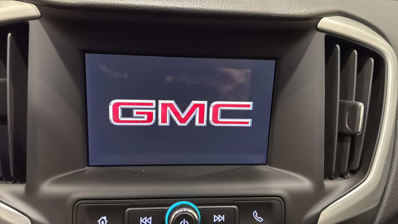 2024 GMC Terrain SLE 25