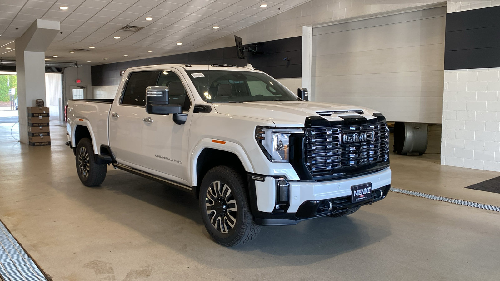 2025 GMC Sierra 3500HD Denali Ultimate 4