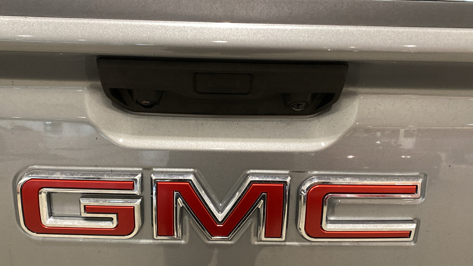 2025 GMC Sierra 1500 SLE 9