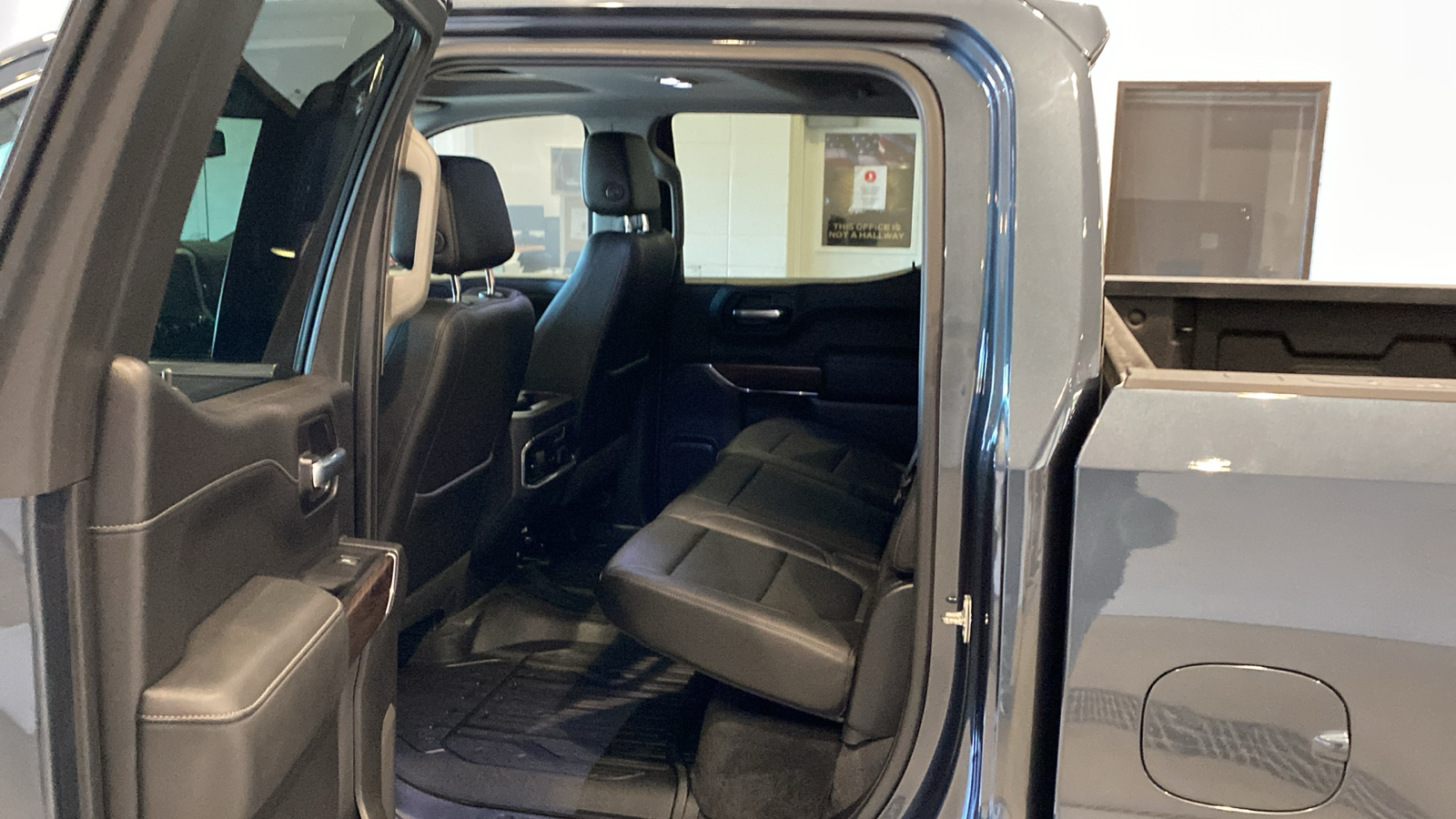 2019 GMC Sierra 1500 SLT 18