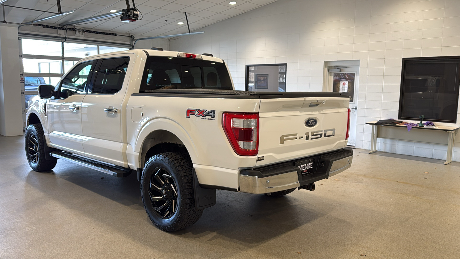 2021 Ford F-150 Lariat 8