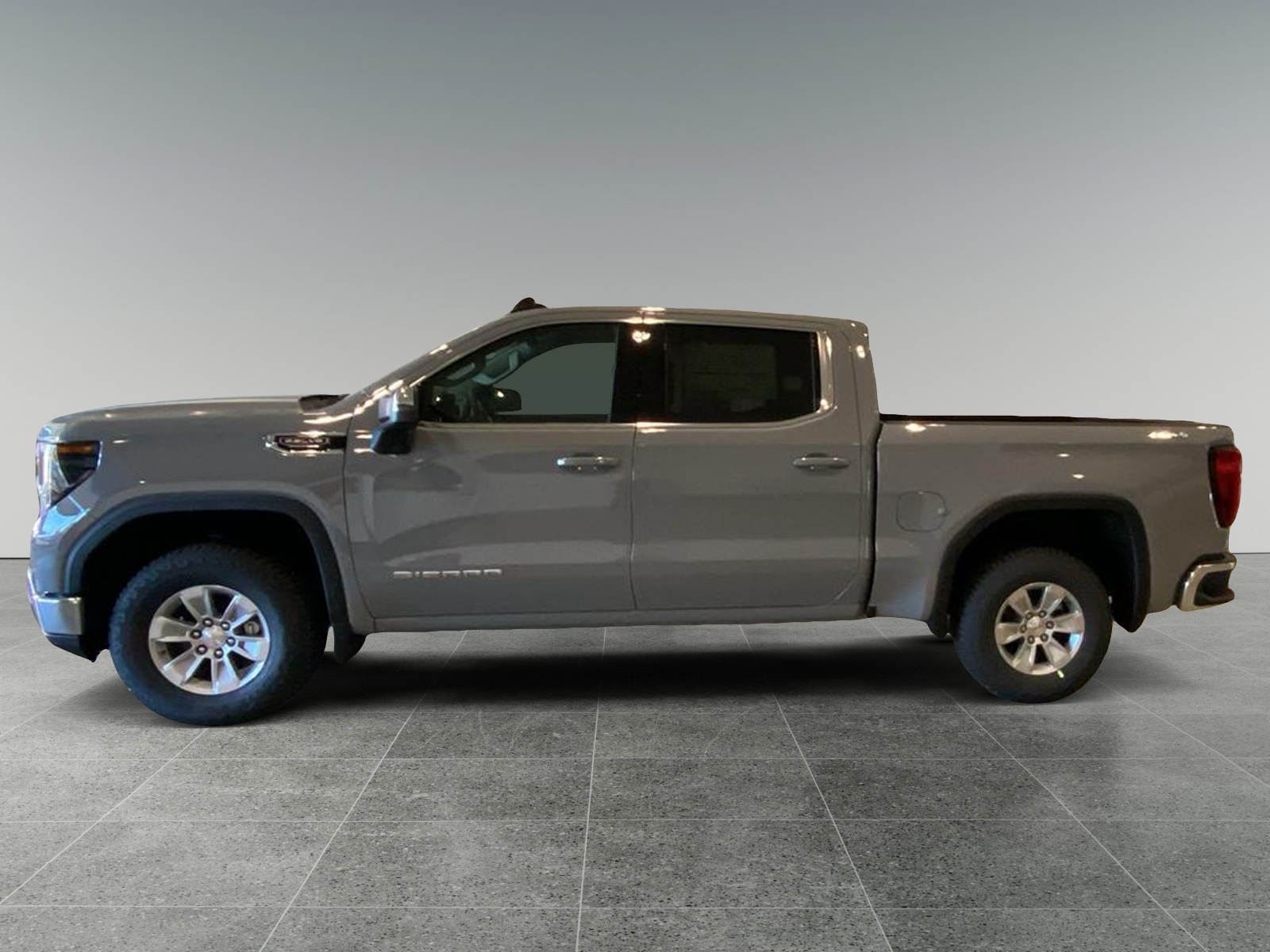 2025 GMC Sierra 1500 SLE 1