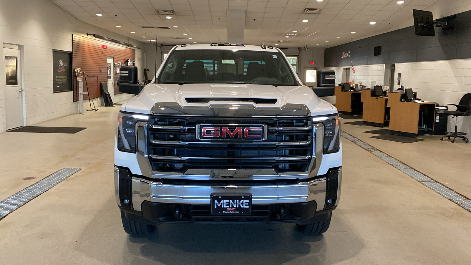 2025 GMC Sierra 2500HD SLE 3