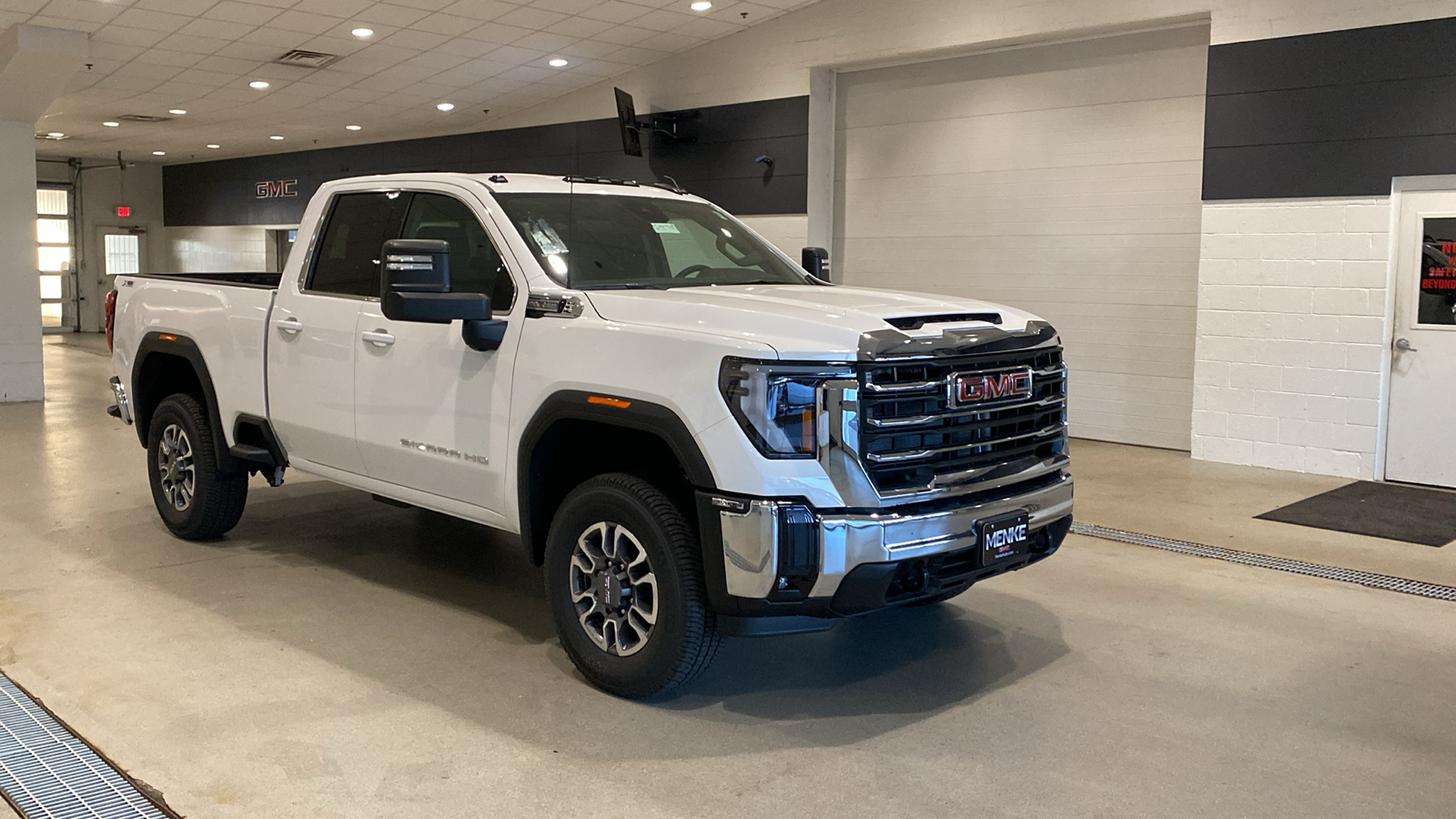 2025 GMC Sierra 2500HD SLE 4