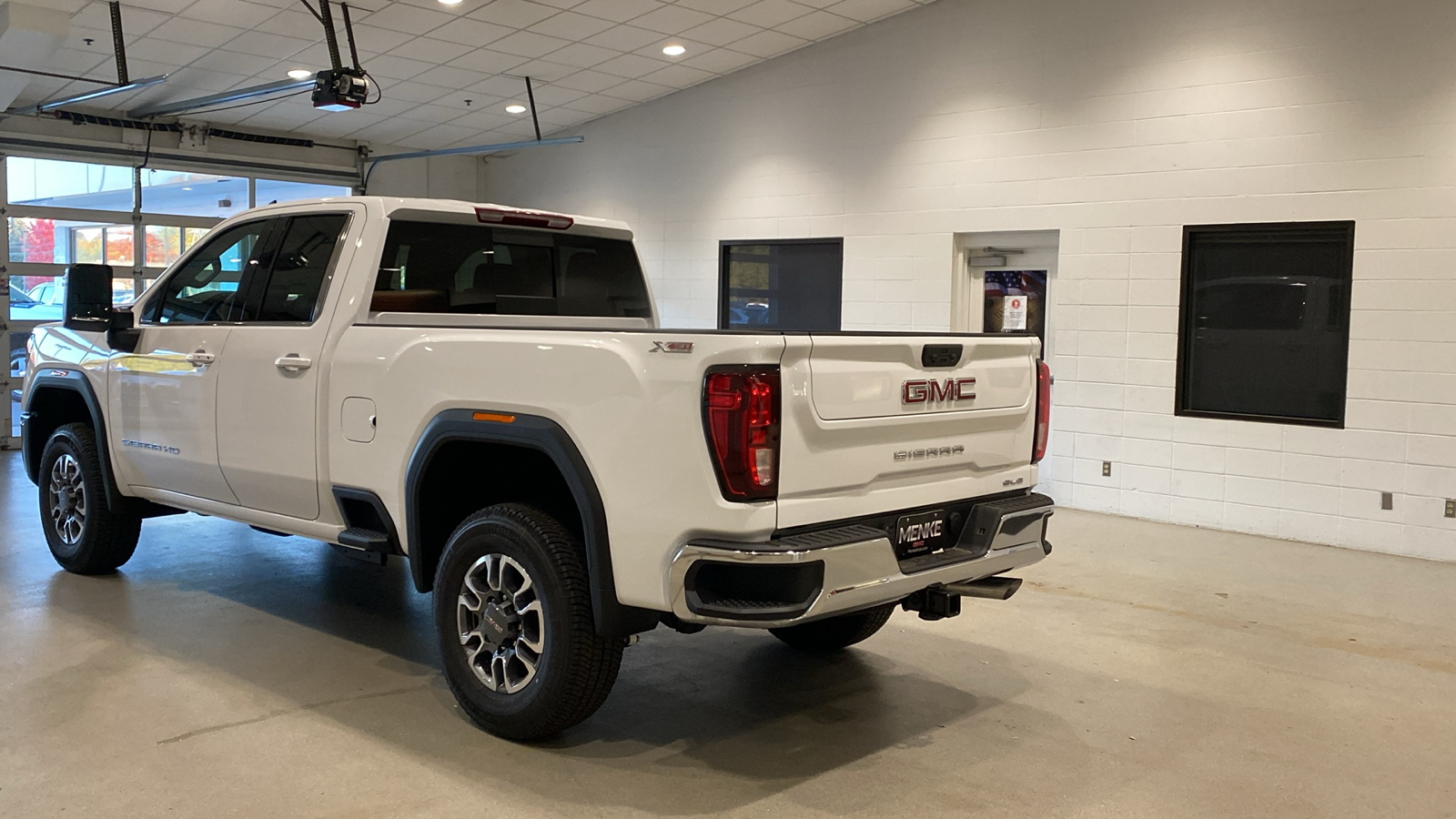 2025 GMC Sierra 2500HD SLE 8