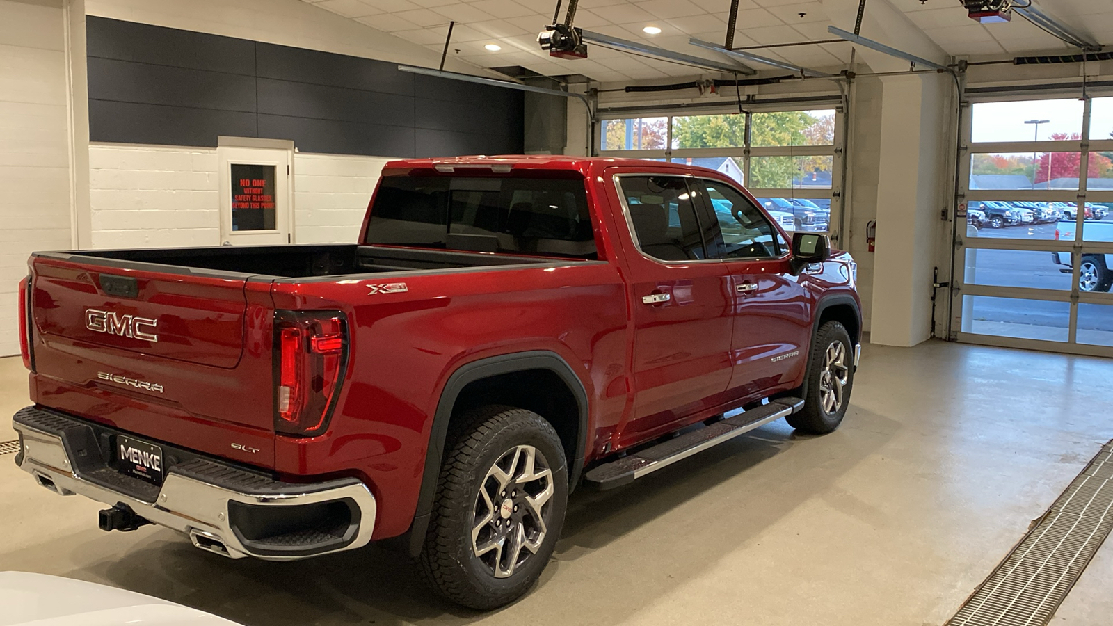 2025 GMC Sierra 1500 SLT 6