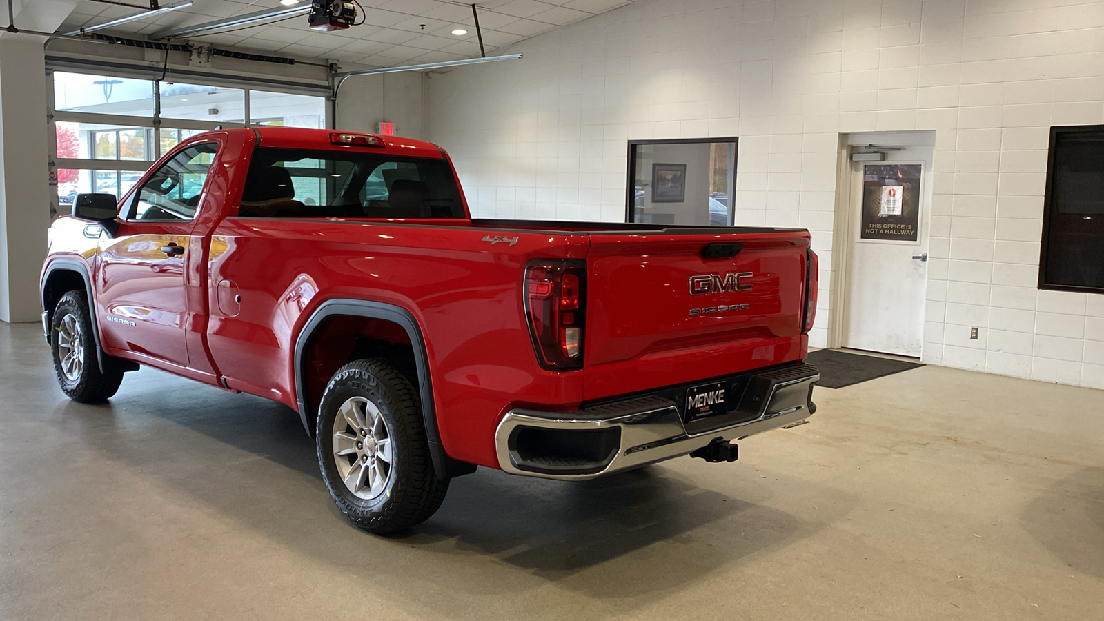 2025 GMC Sierra 1500 Pro 8