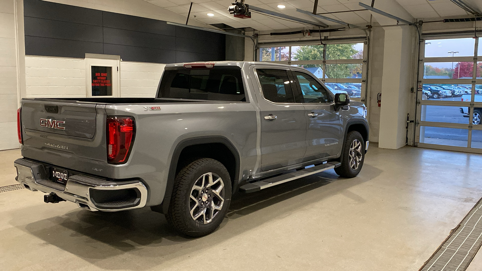 2025 GMC Sierra 1500 SLT 6