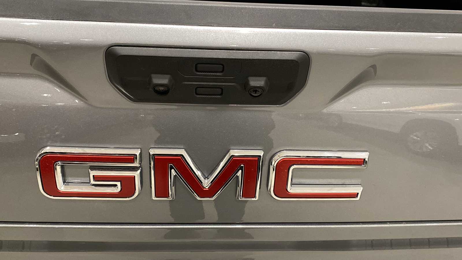 2025 GMC Sierra 1500 SLT 9