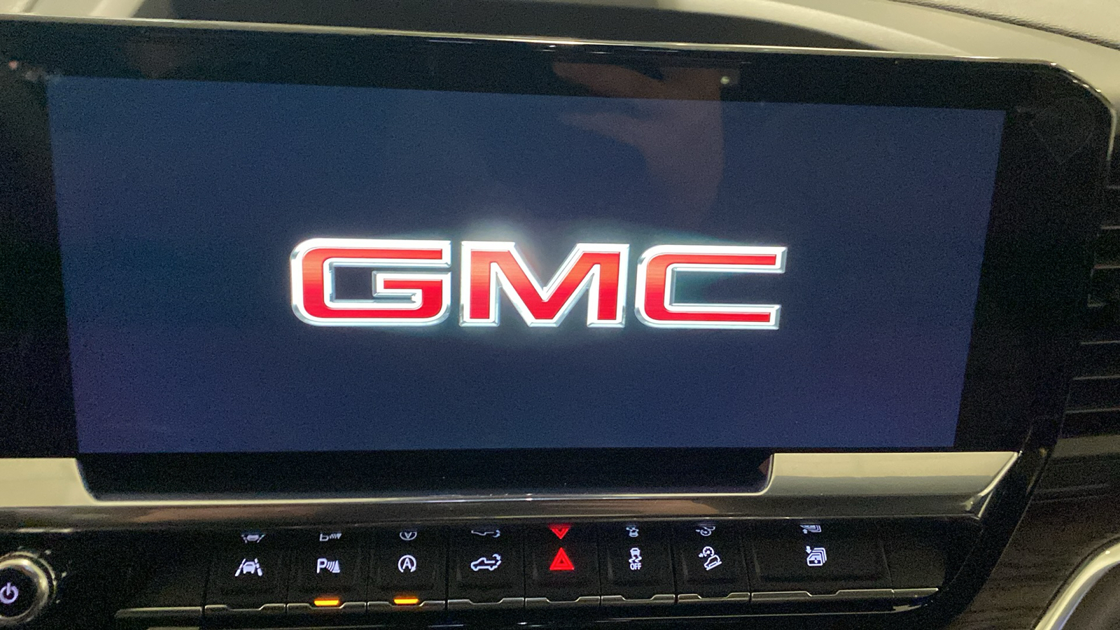 2025 GMC Sierra 1500 SLT 26