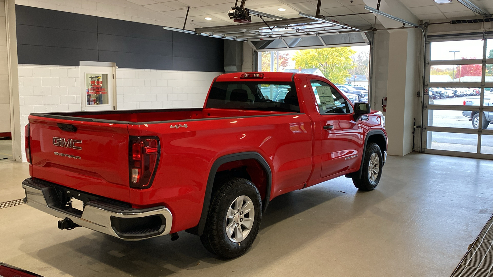 2025 GMC Sierra 1500 Pro 6