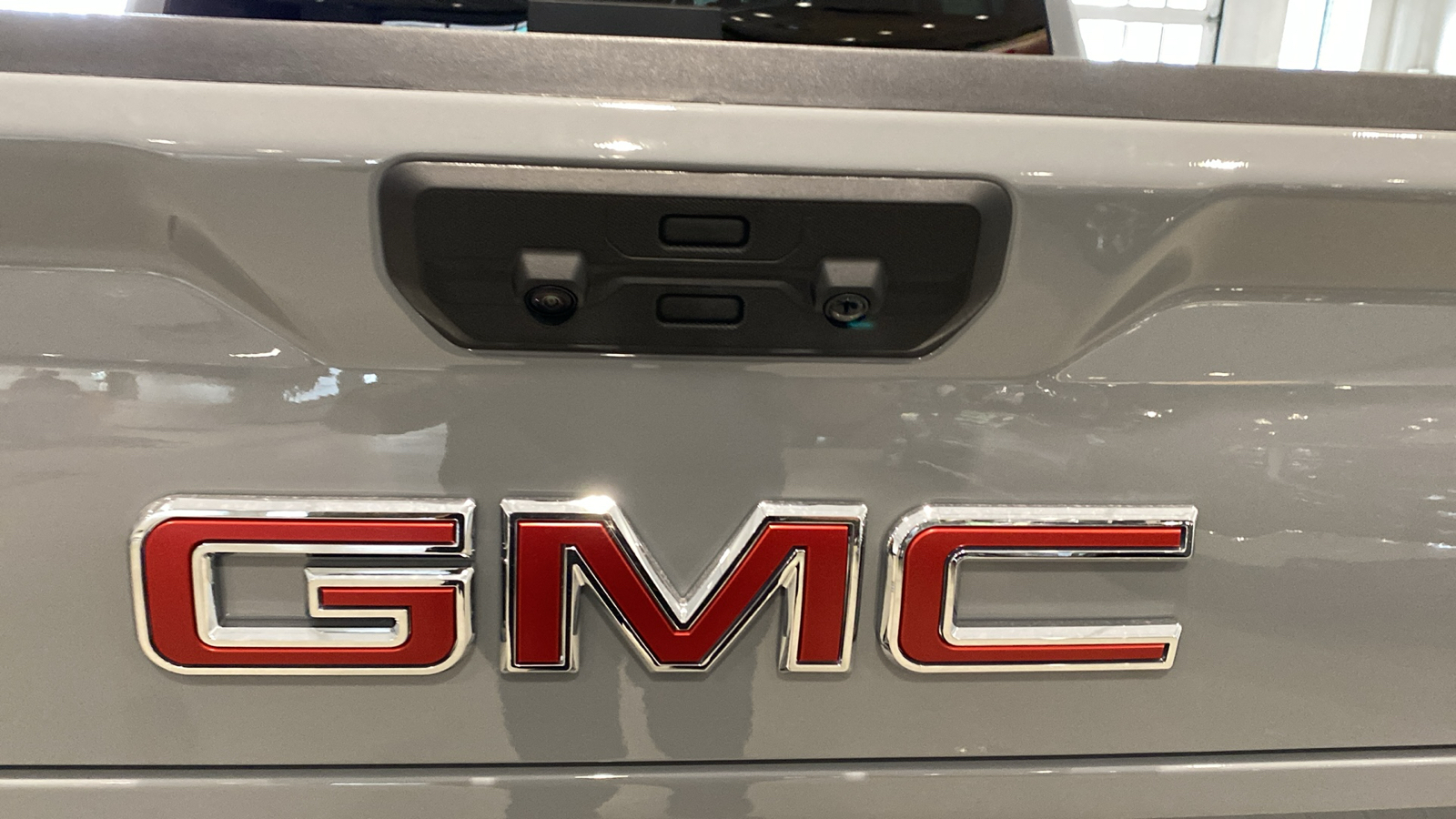 2025 GMC Sierra 1500 AT4X 9