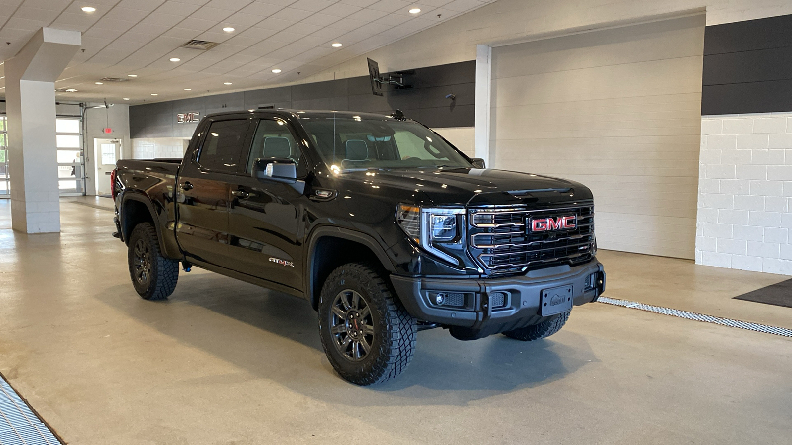 2025 GMC Sierra 1500 AT4X 4