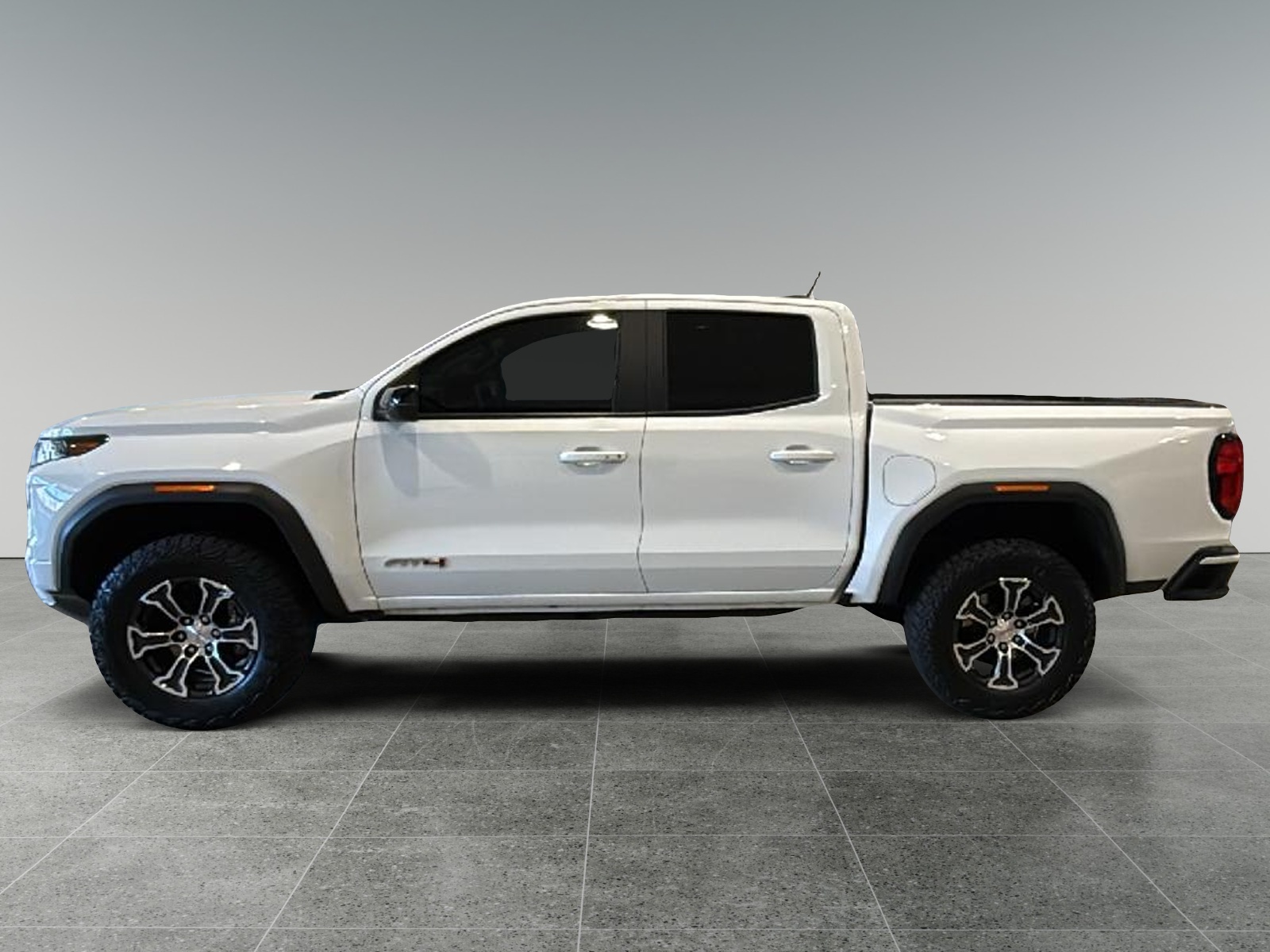 2023 GMC Canyon AT4 1