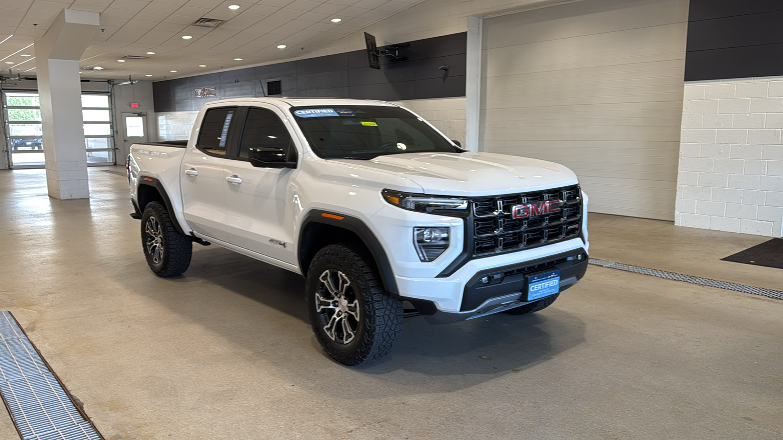 2023 GMC Canyon AT4 4