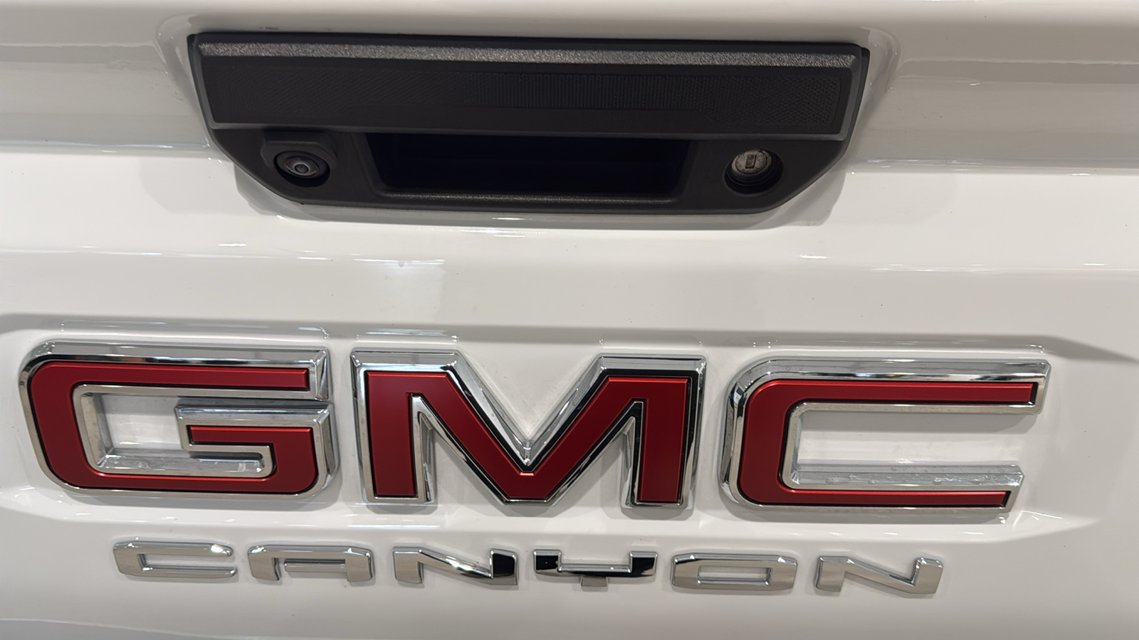 2023 GMC Canyon AT4 9