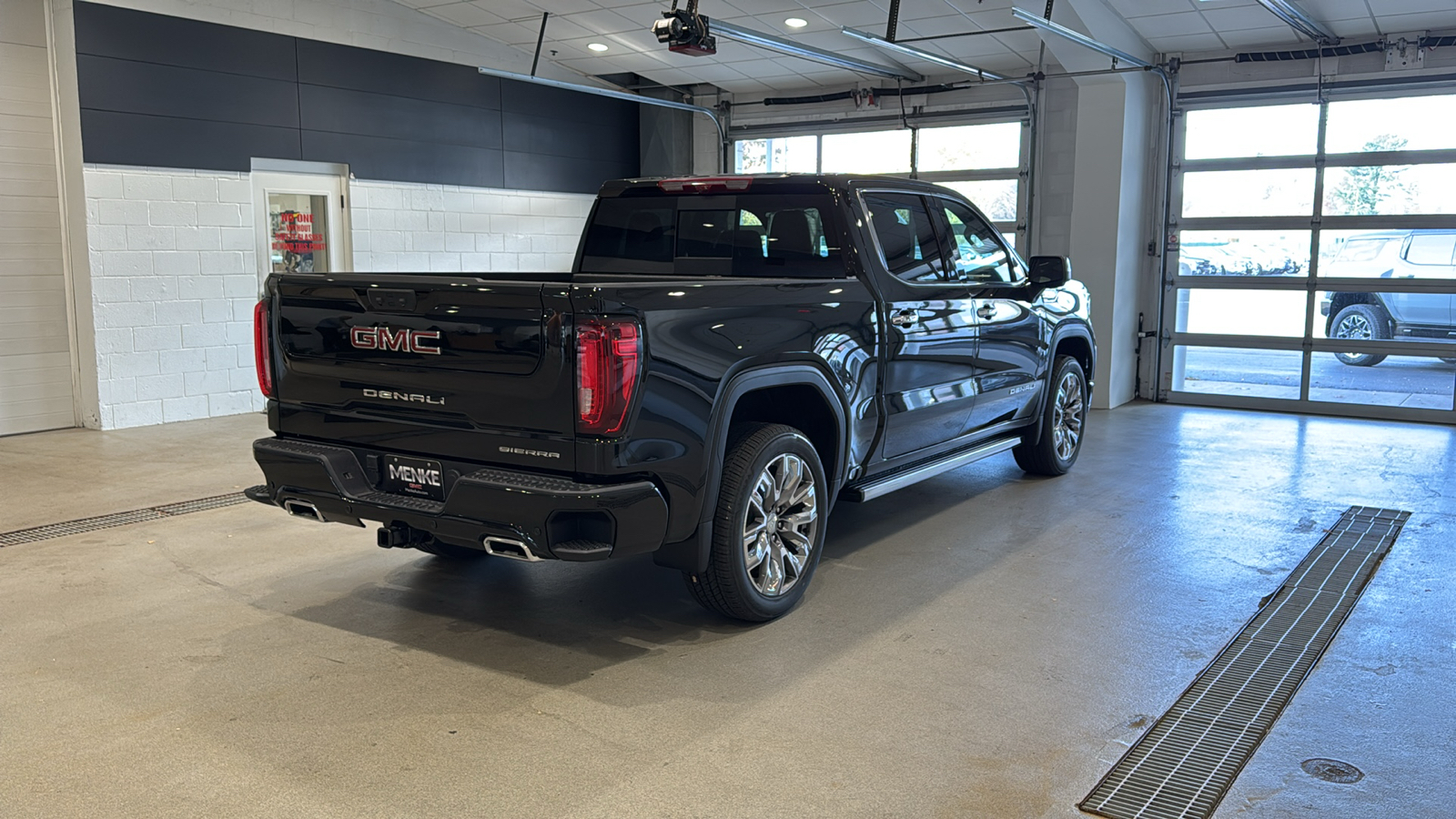 2025 GMC Sierra 1500 Denali 6