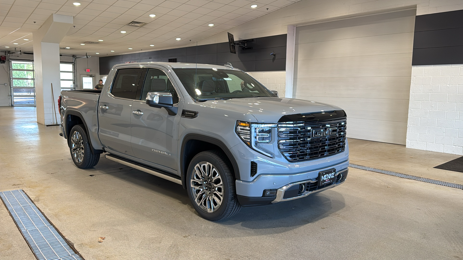 2025 GMC Sierra 1500 Denali Ultimate 4