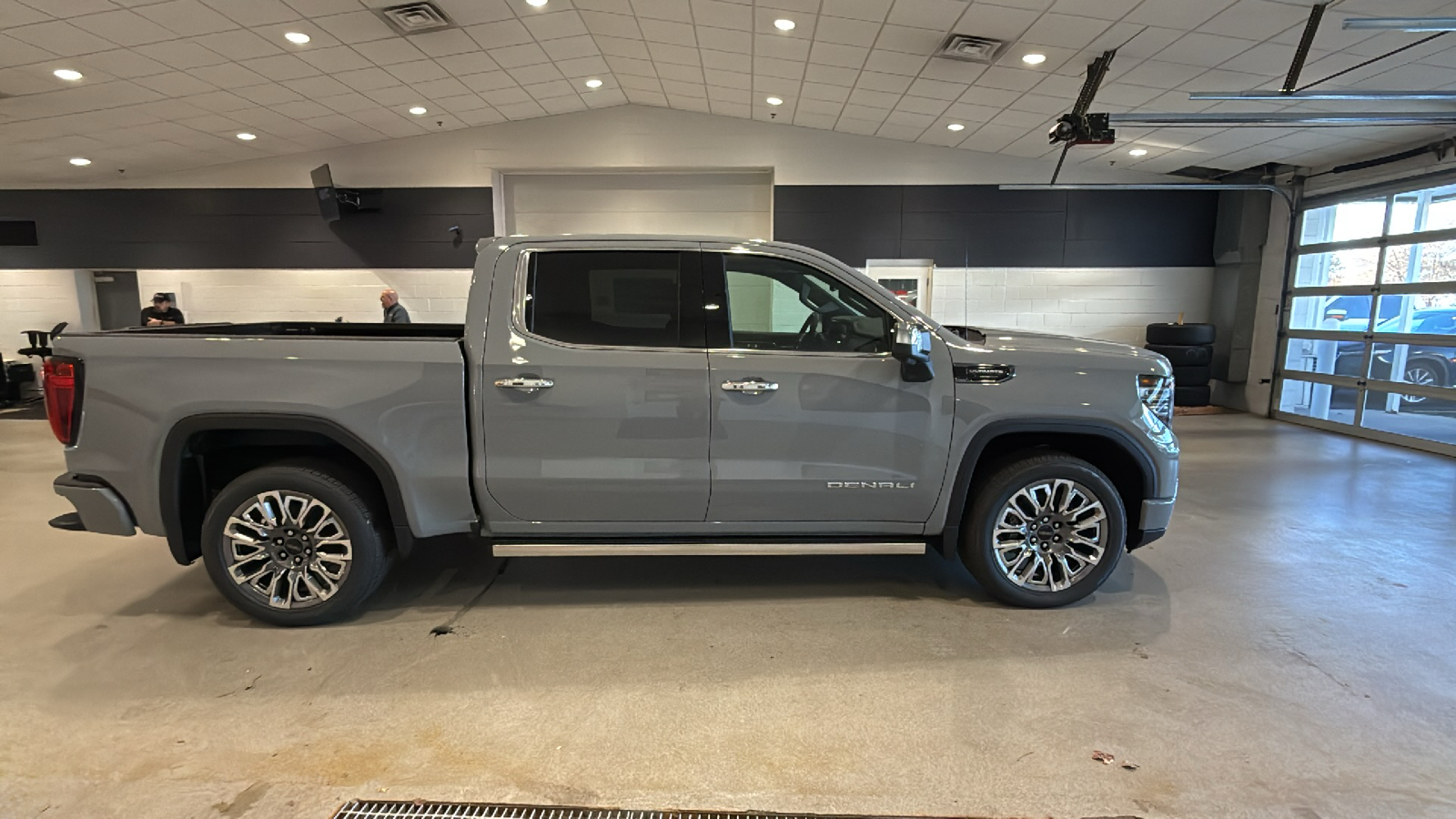 2025 GMC Sierra 1500 Denali Ultimate 5