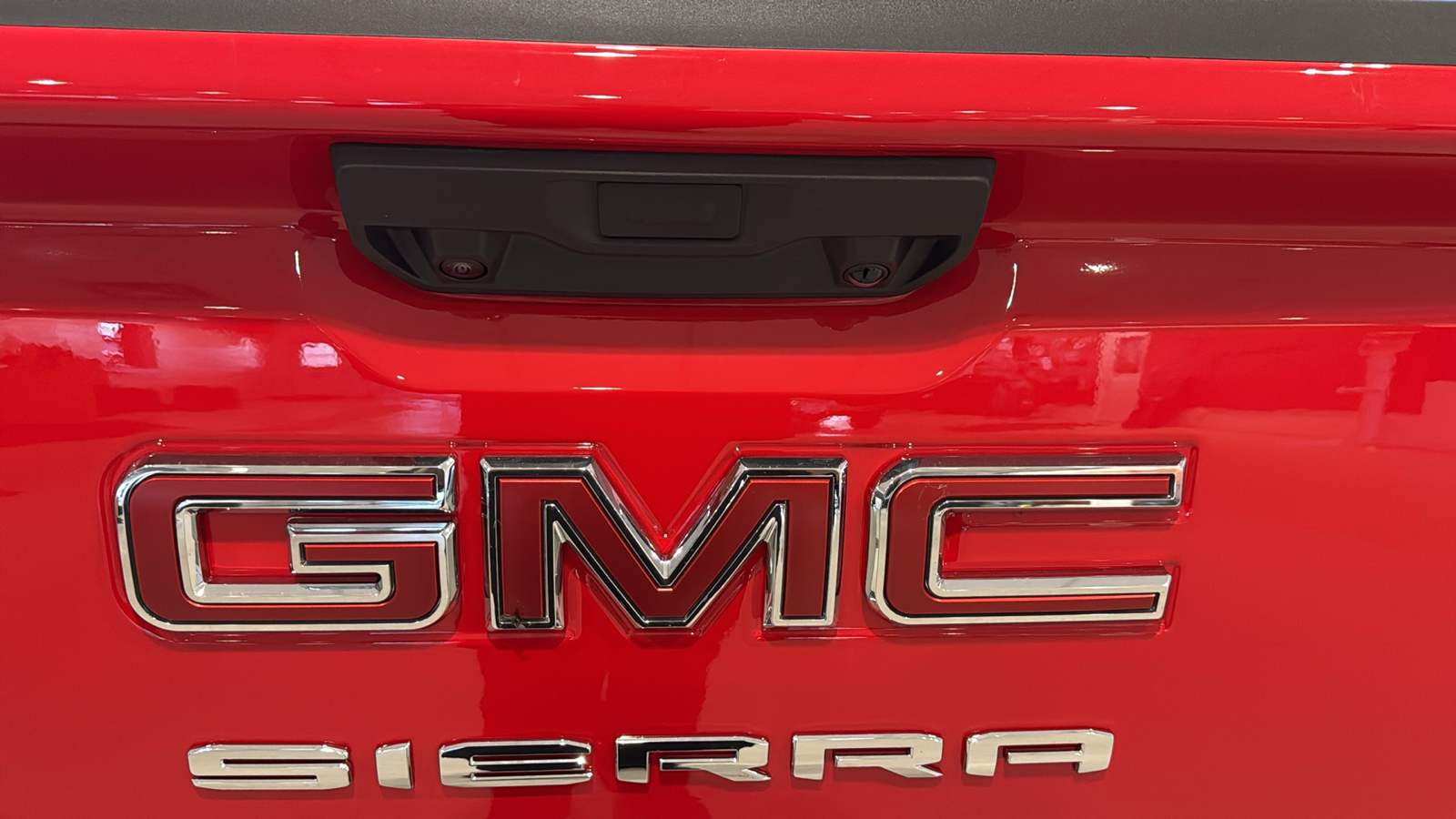 2025 GMC Sierra 1500 Elevation 9