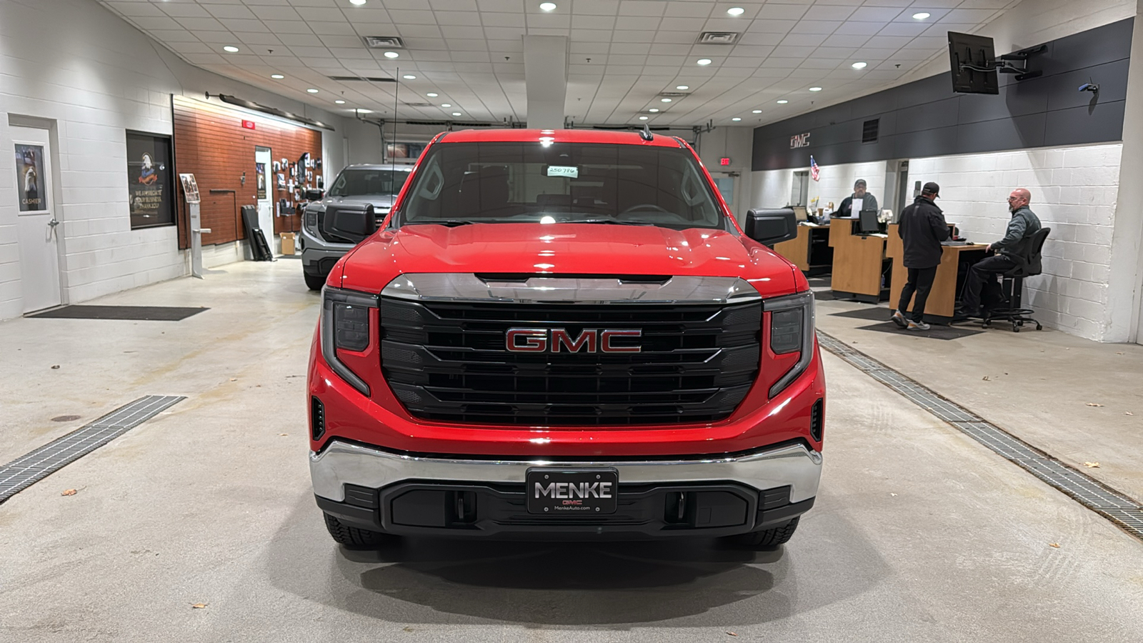 2025 GMC Sierra 1500 Pro 3