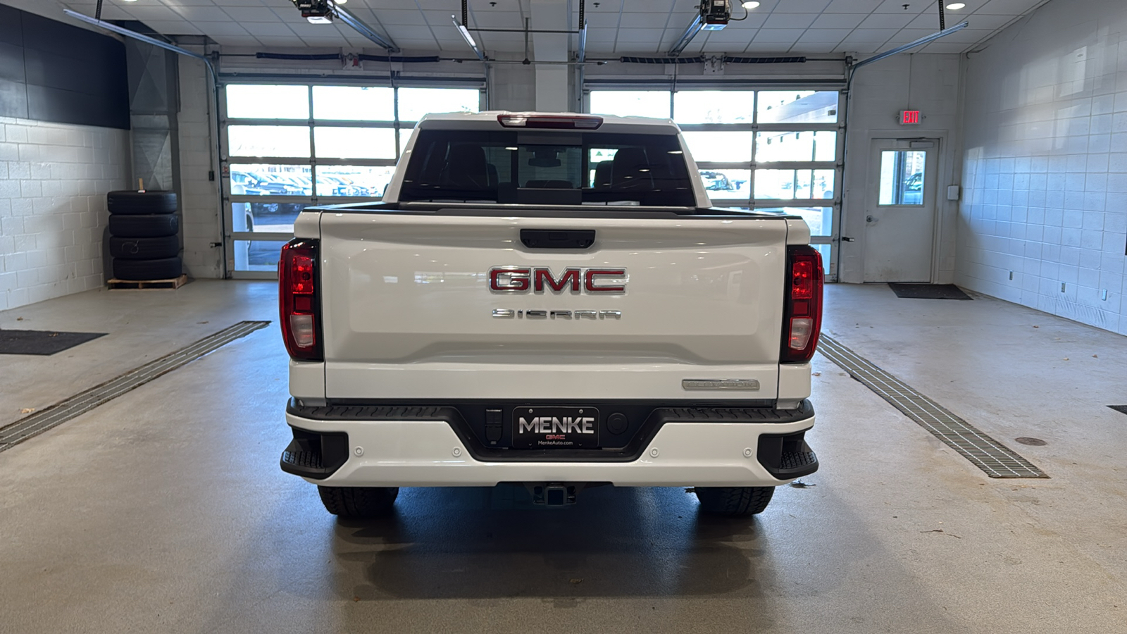 2025 GMC Sierra 1500 Elevation 7