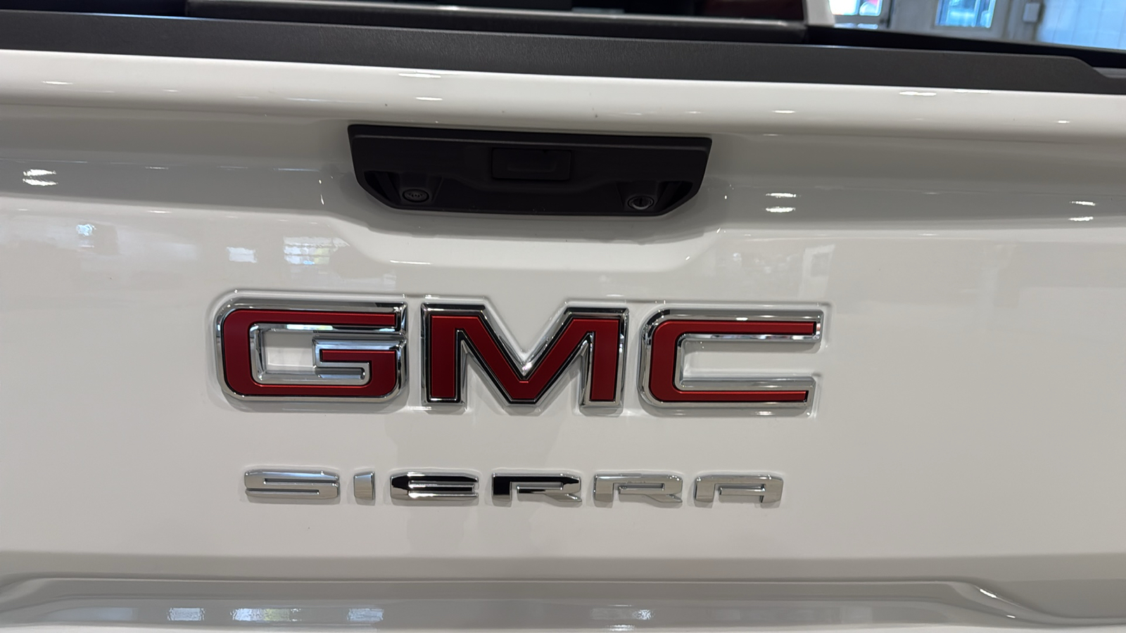 2025 GMC Sierra 1500 Elevation 9