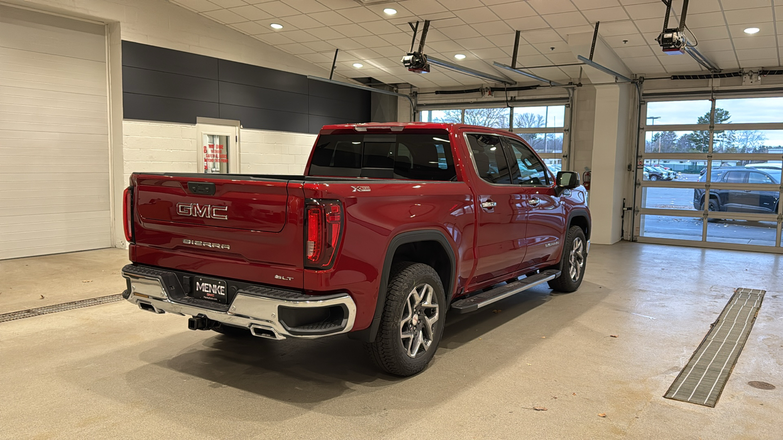 2025 GMC Sierra 1500 SLT 6