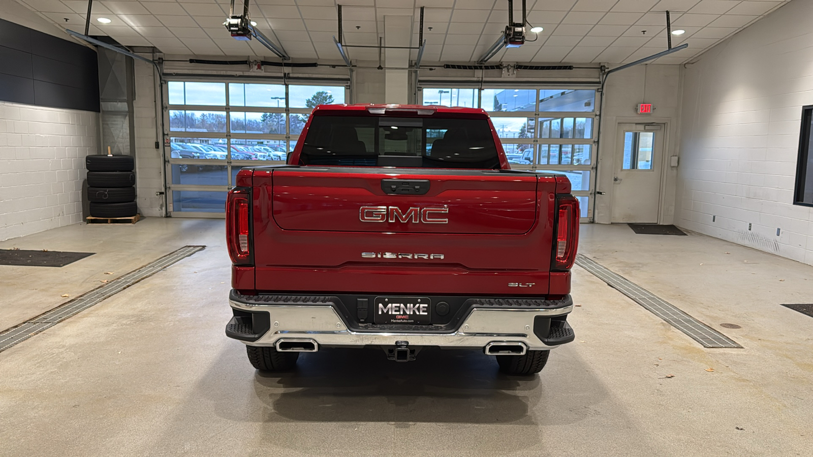 2025 GMC Sierra 1500 SLT 7