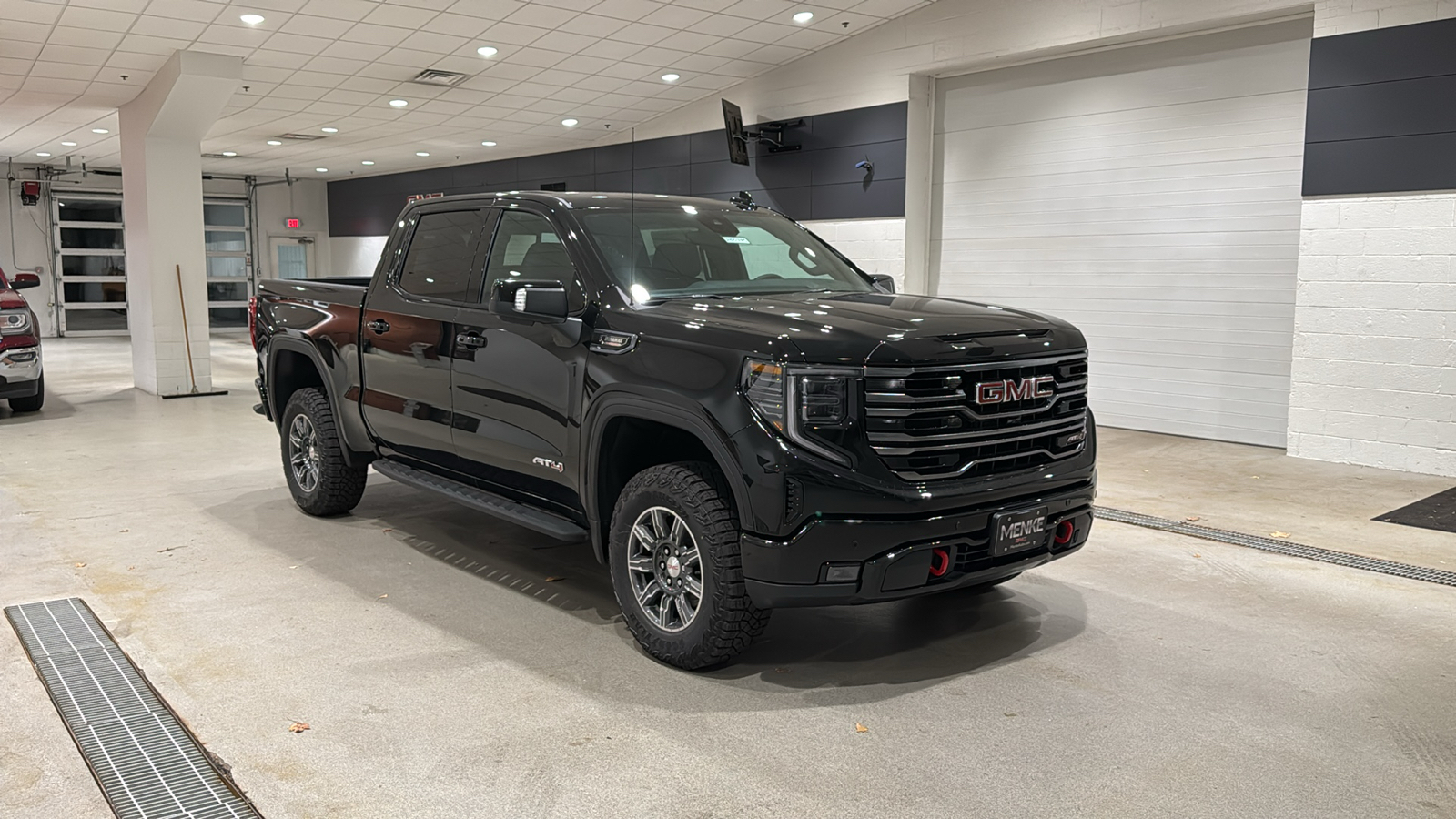 2025 GMC Sierra 1500 AT4 4