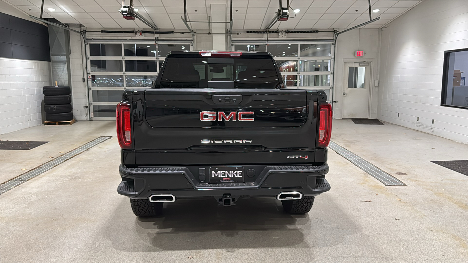 2025 GMC Sierra 1500 AT4 7