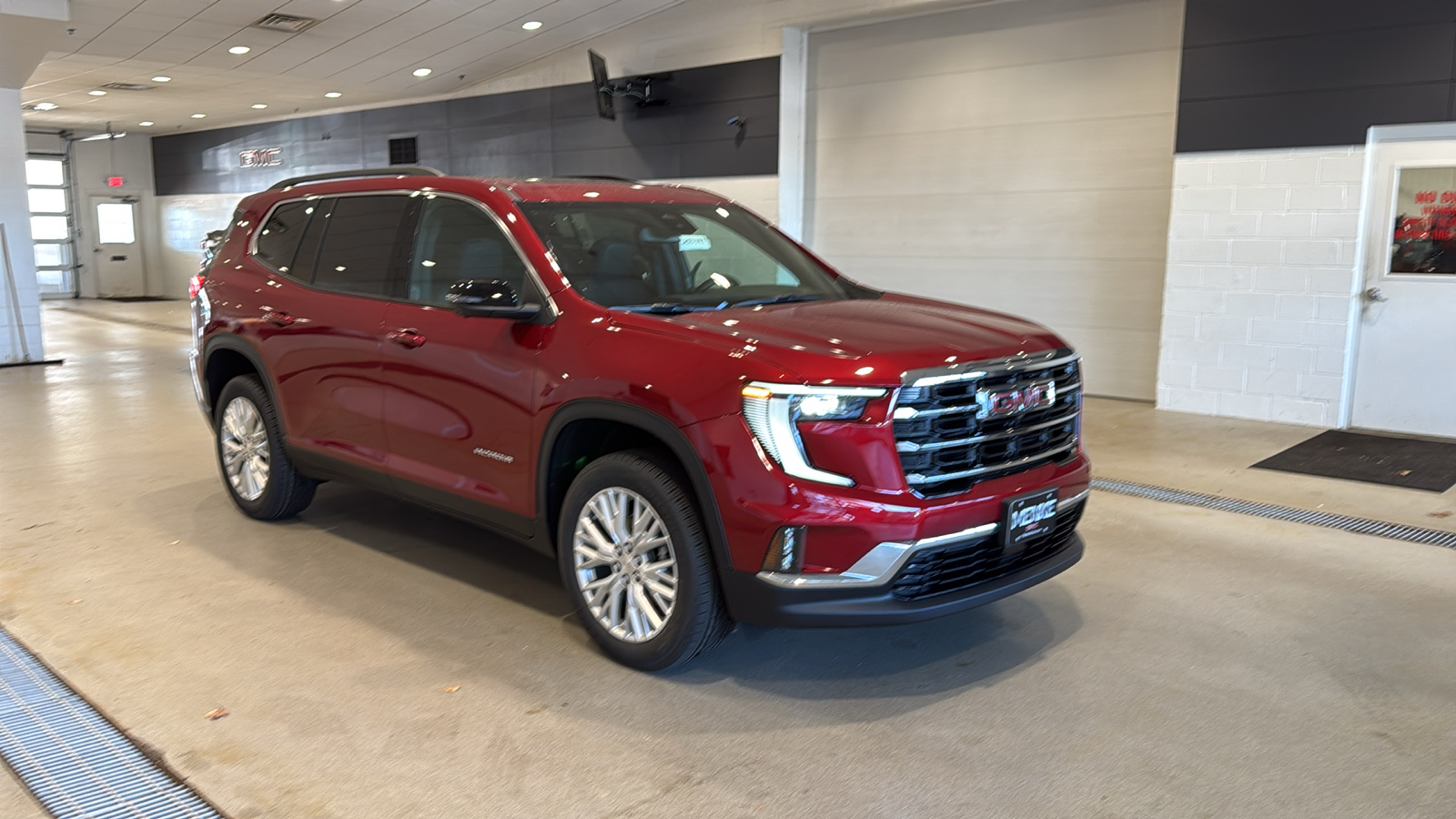 2025 GMC Acadia Elevation 4