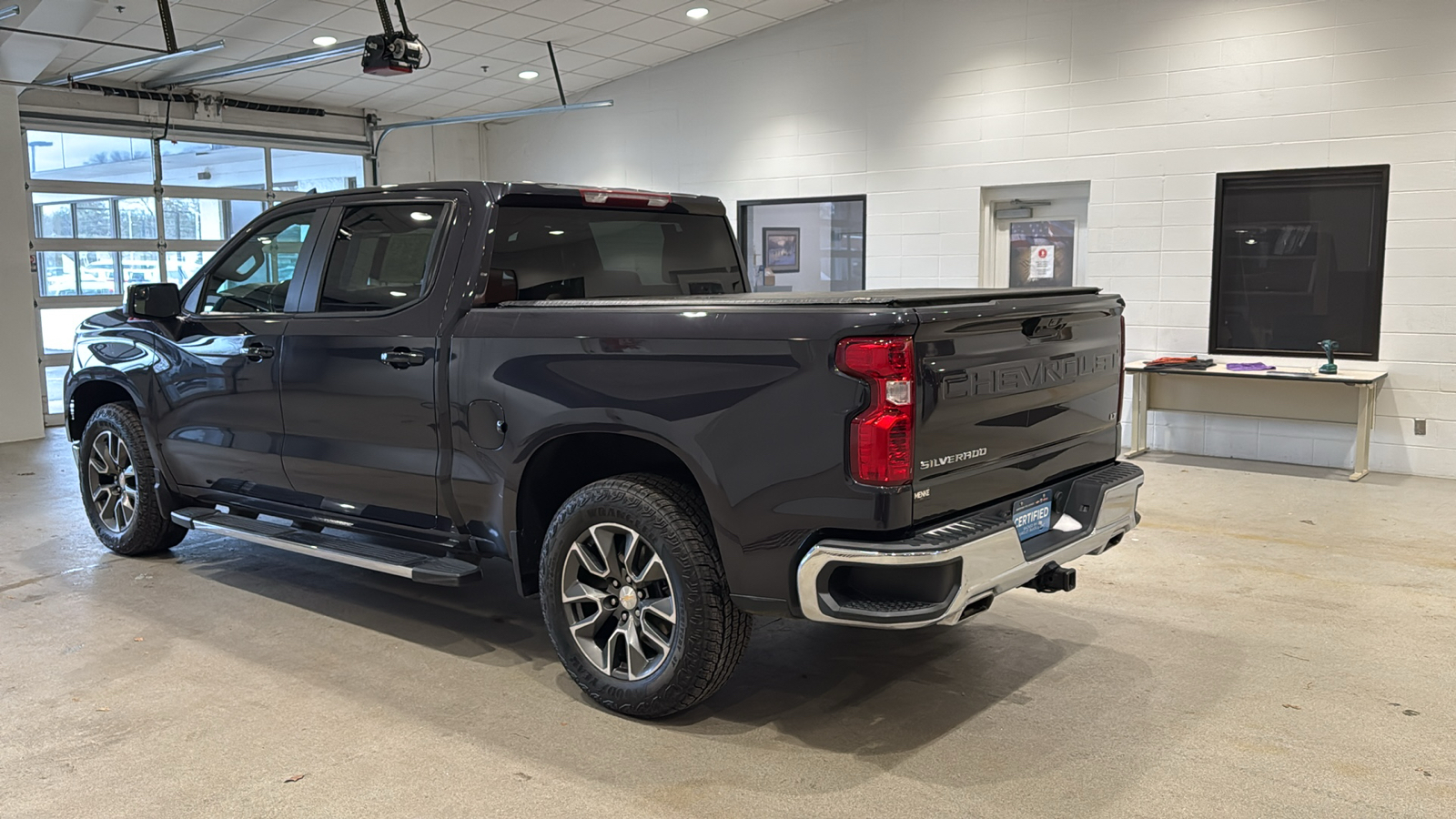 2022 Chevrolet Silverado 1500 LT 8