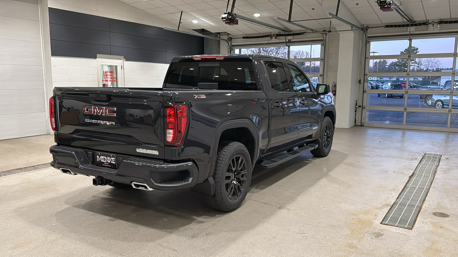 2025 GMC Sierra 1500 Elevation 6