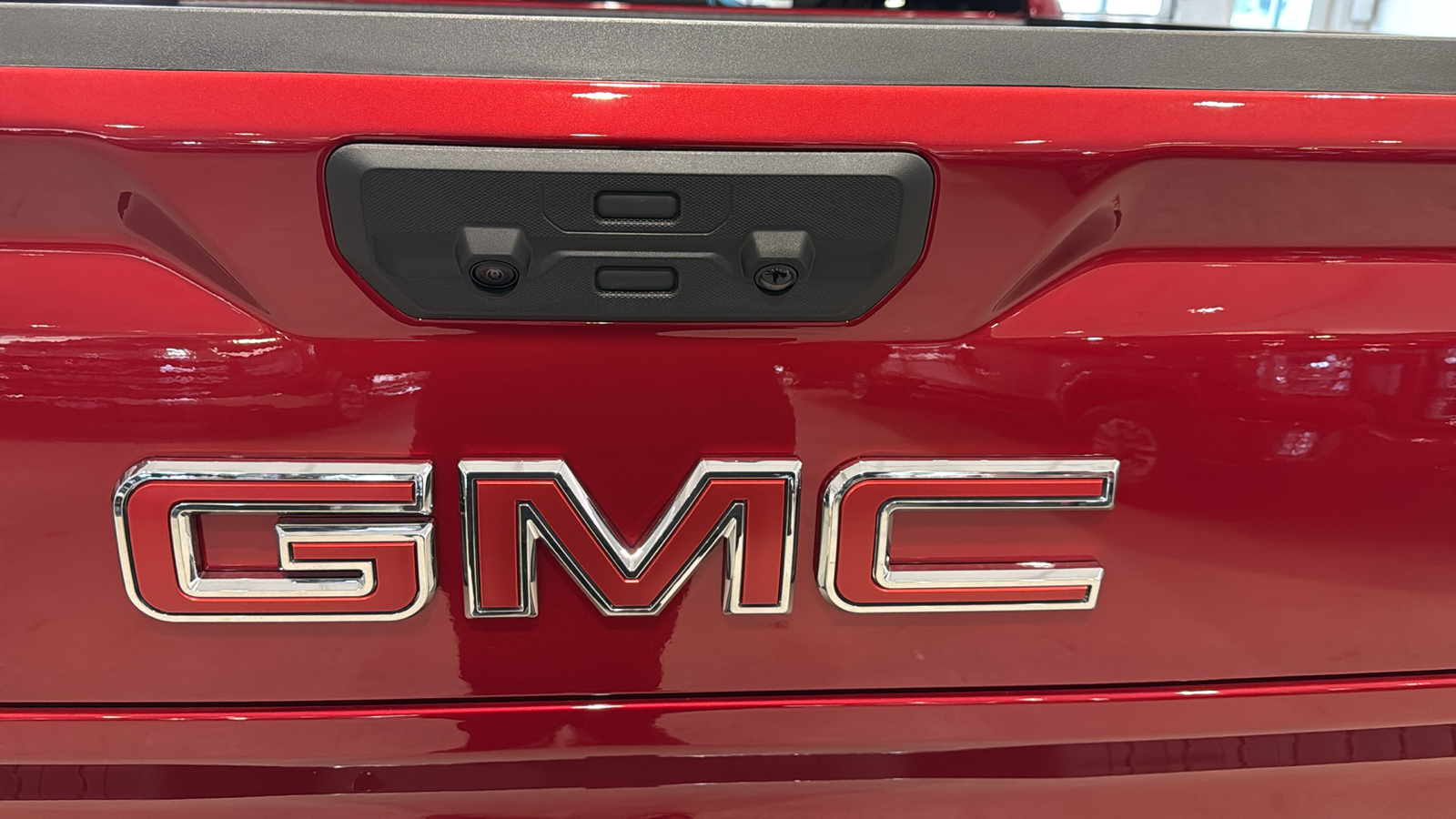 2025 GMC Sierra 1500 SLT 9