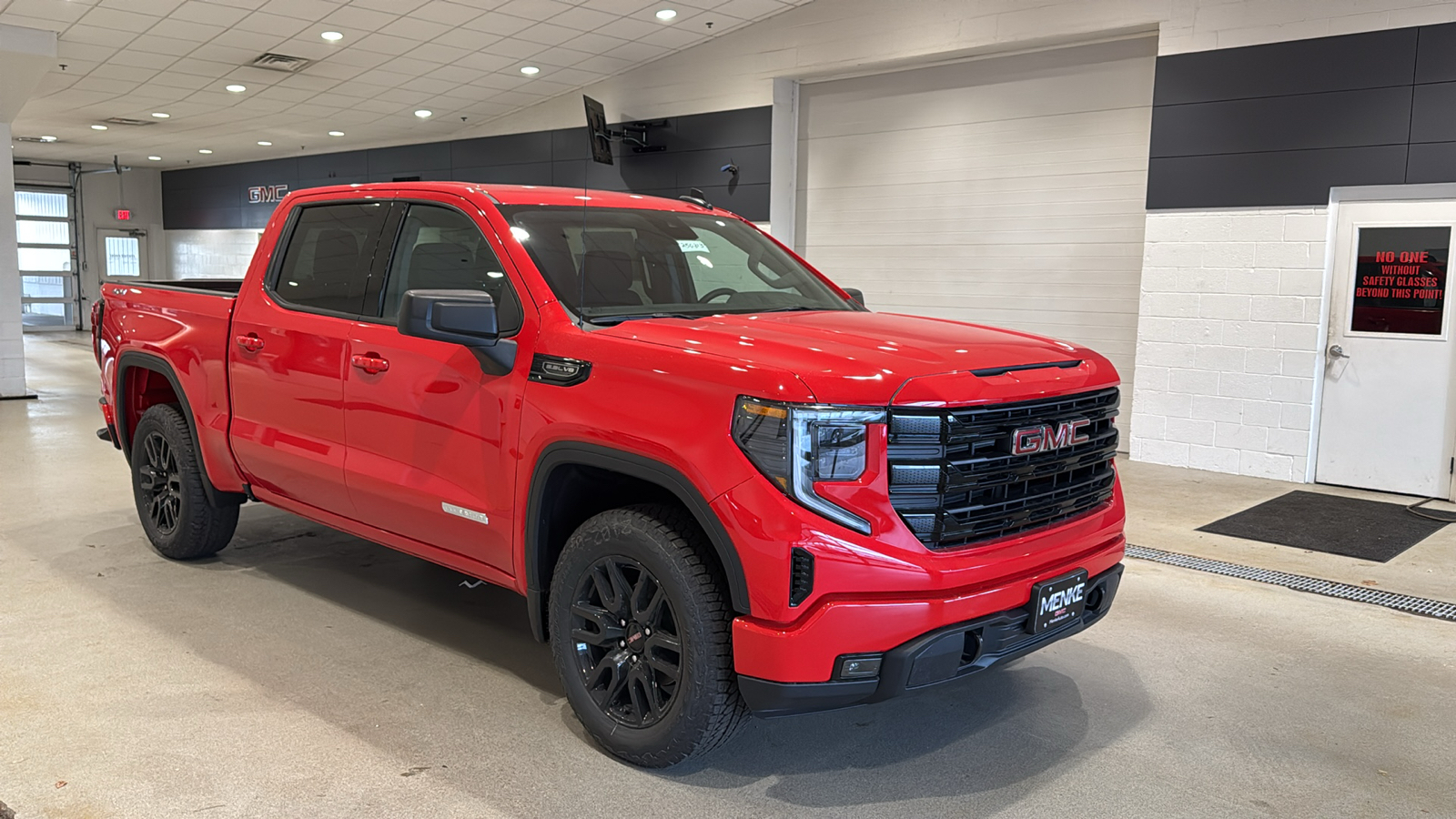 2025 GMC Sierra 1500 Elevation 4