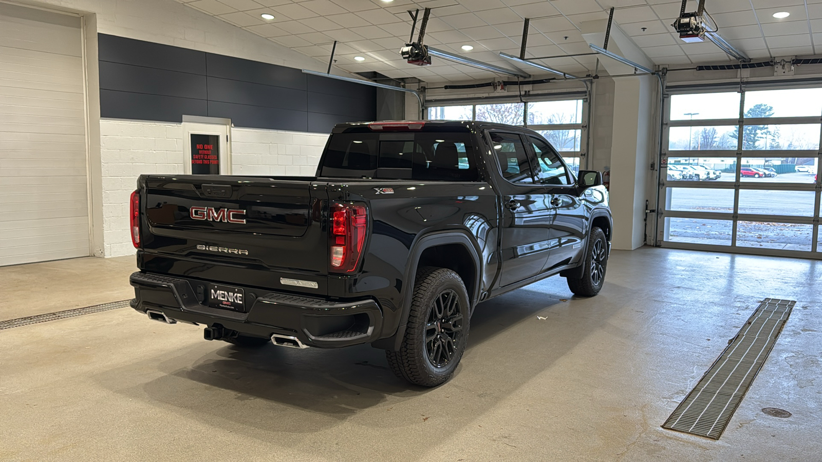 2025 GMC Sierra 1500 Elevation 6