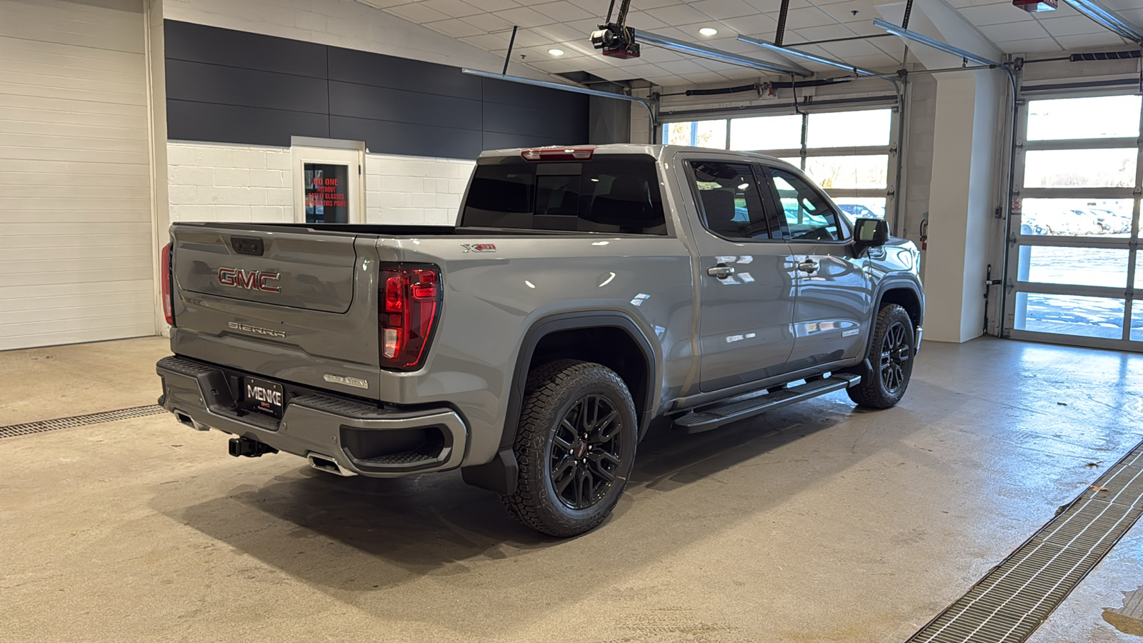 2025 GMC Sierra 1500 Elevation 6