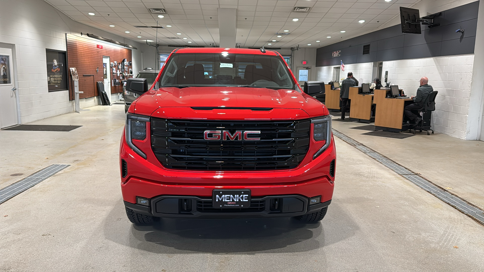 2025 GMC Sierra 1500 Elevation 3