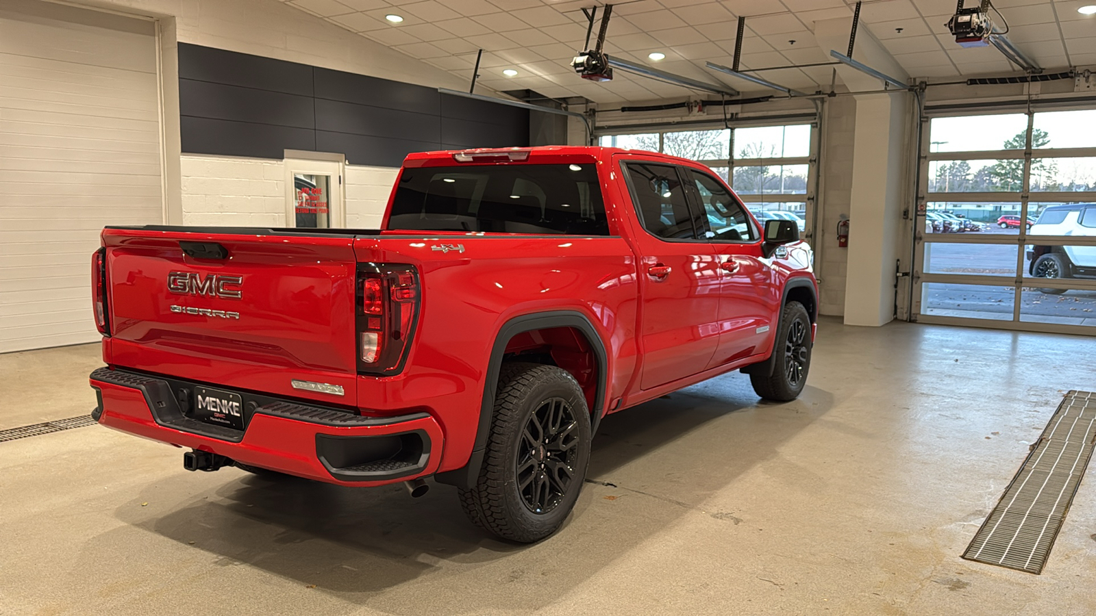 2025 GMC Sierra 1500 Elevation 6