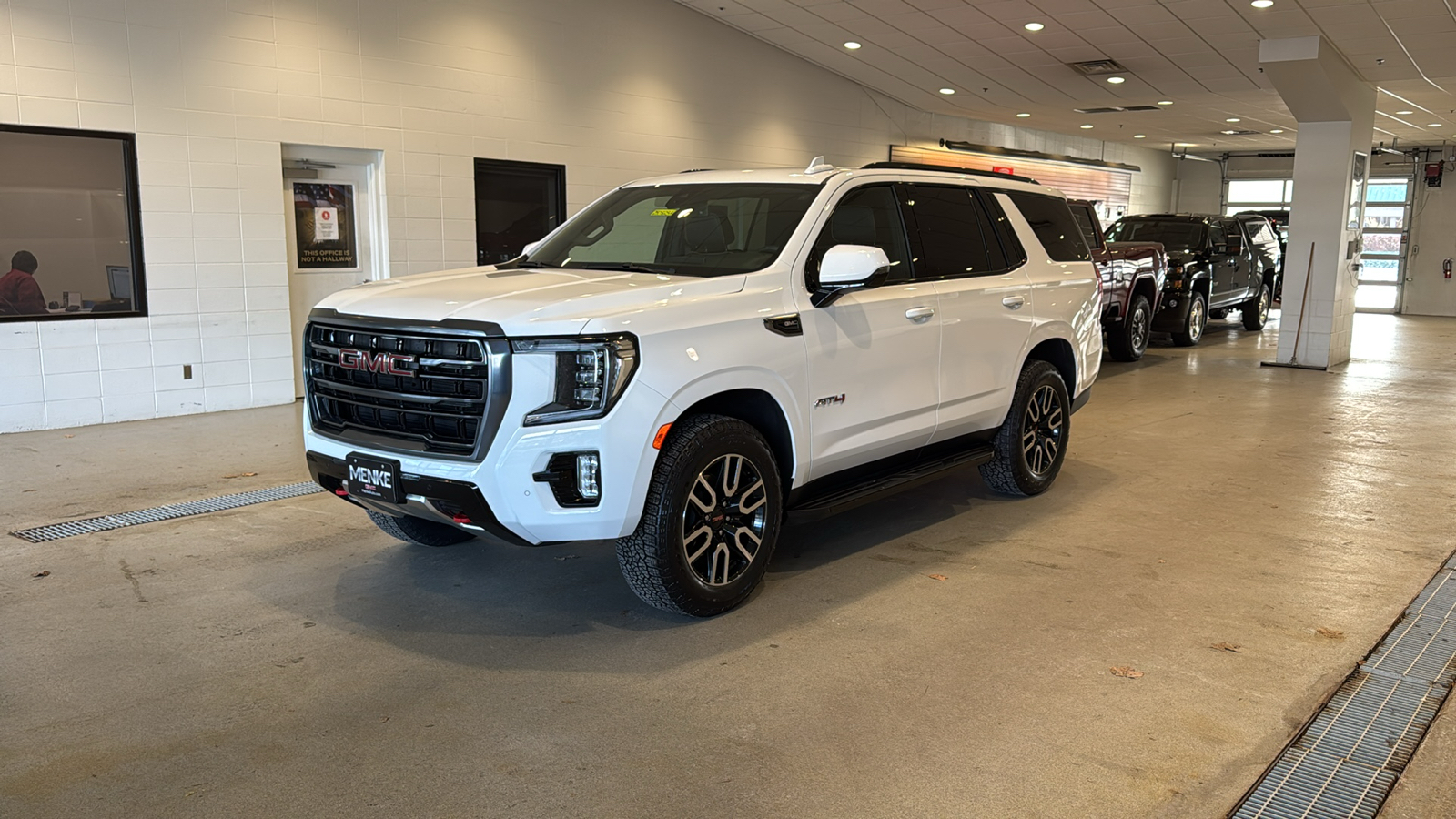 2021 GMC Yukon AT4 2