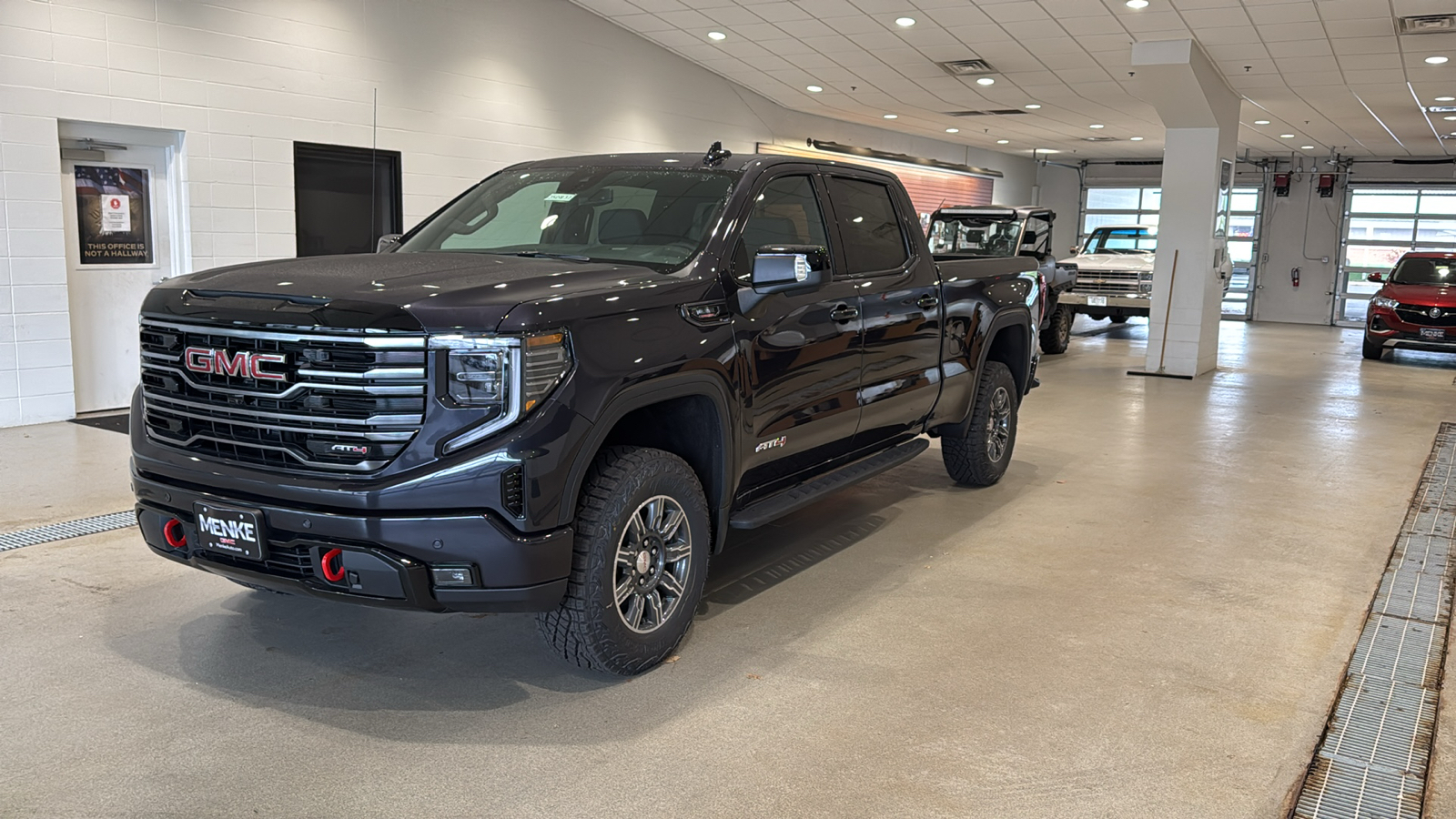 2025 GMC Sierra 1500 AT4 2