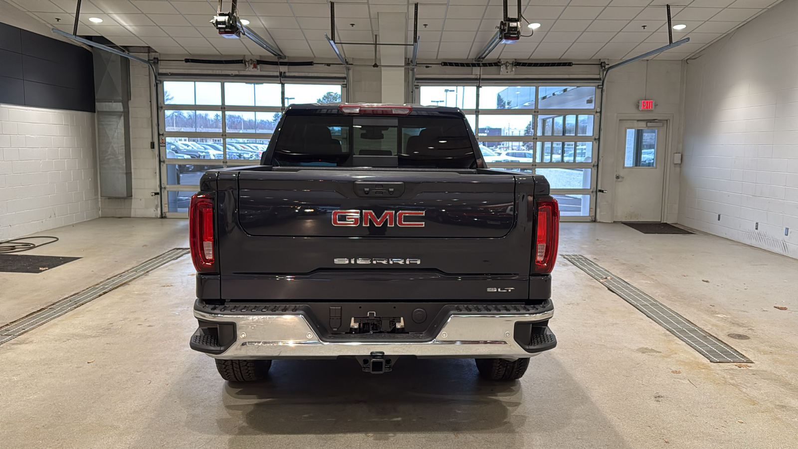 2025 GMC Sierra 1500 SLT 7