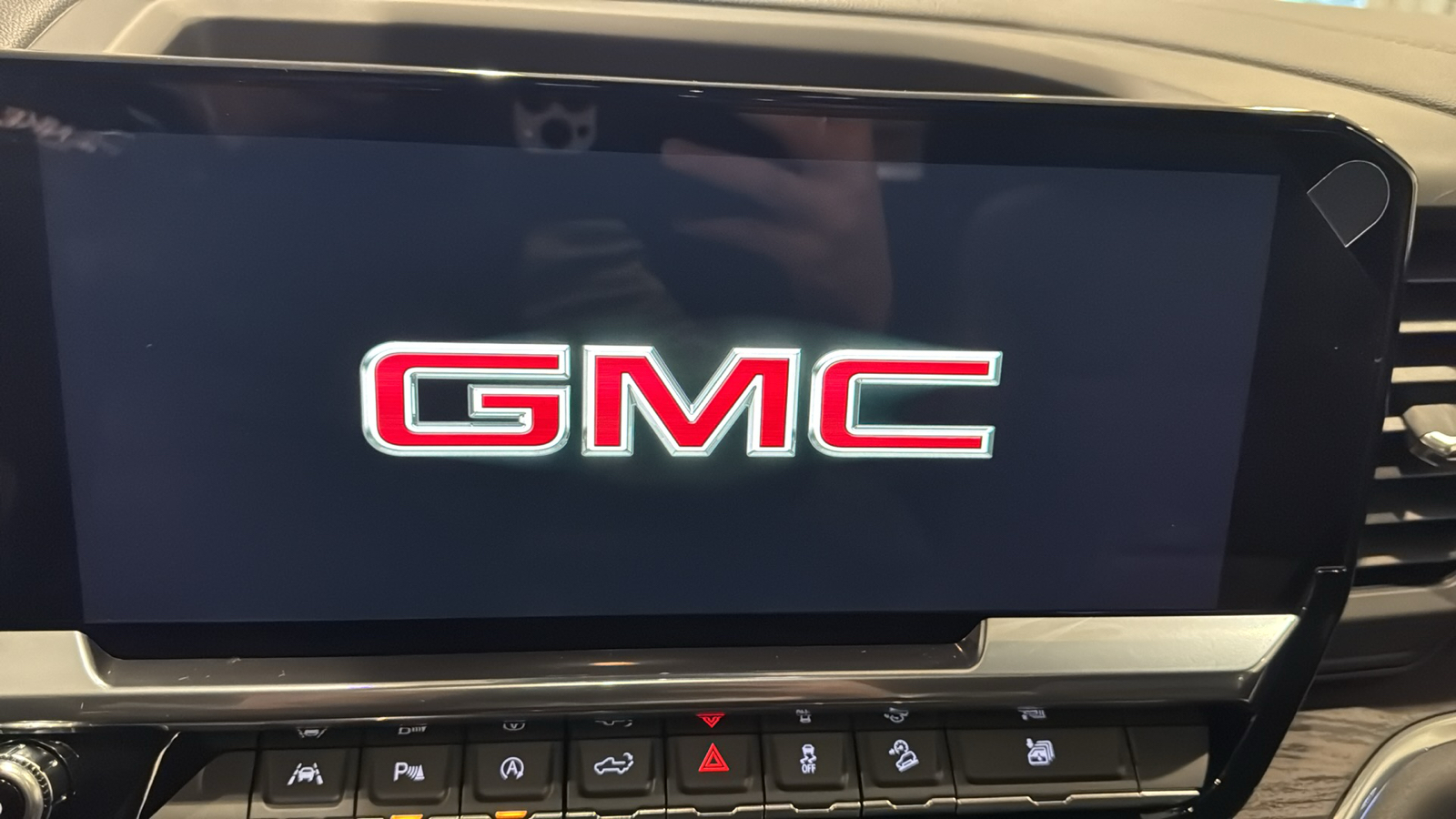 2025 GMC Sierra 1500 SLT 27