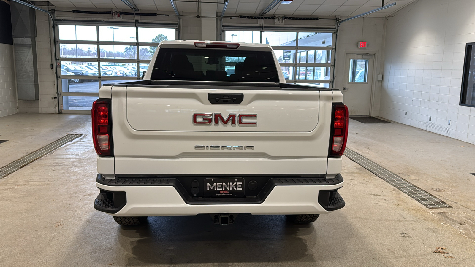 2025 GMC Sierra 1500 Pro 7