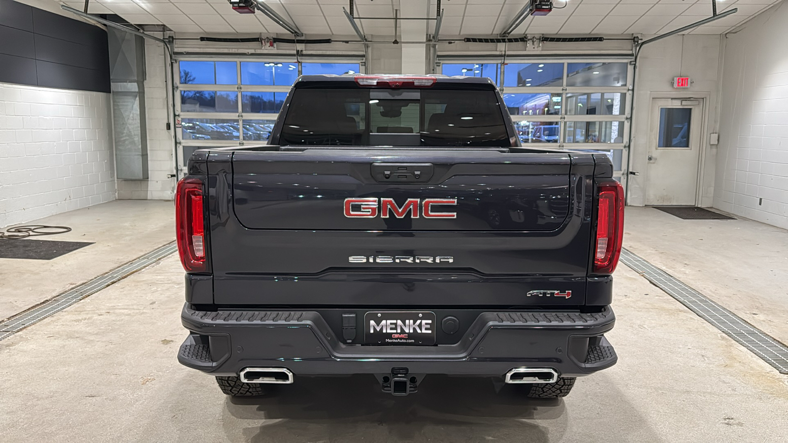 2025 GMC Sierra 1500 AT4 7