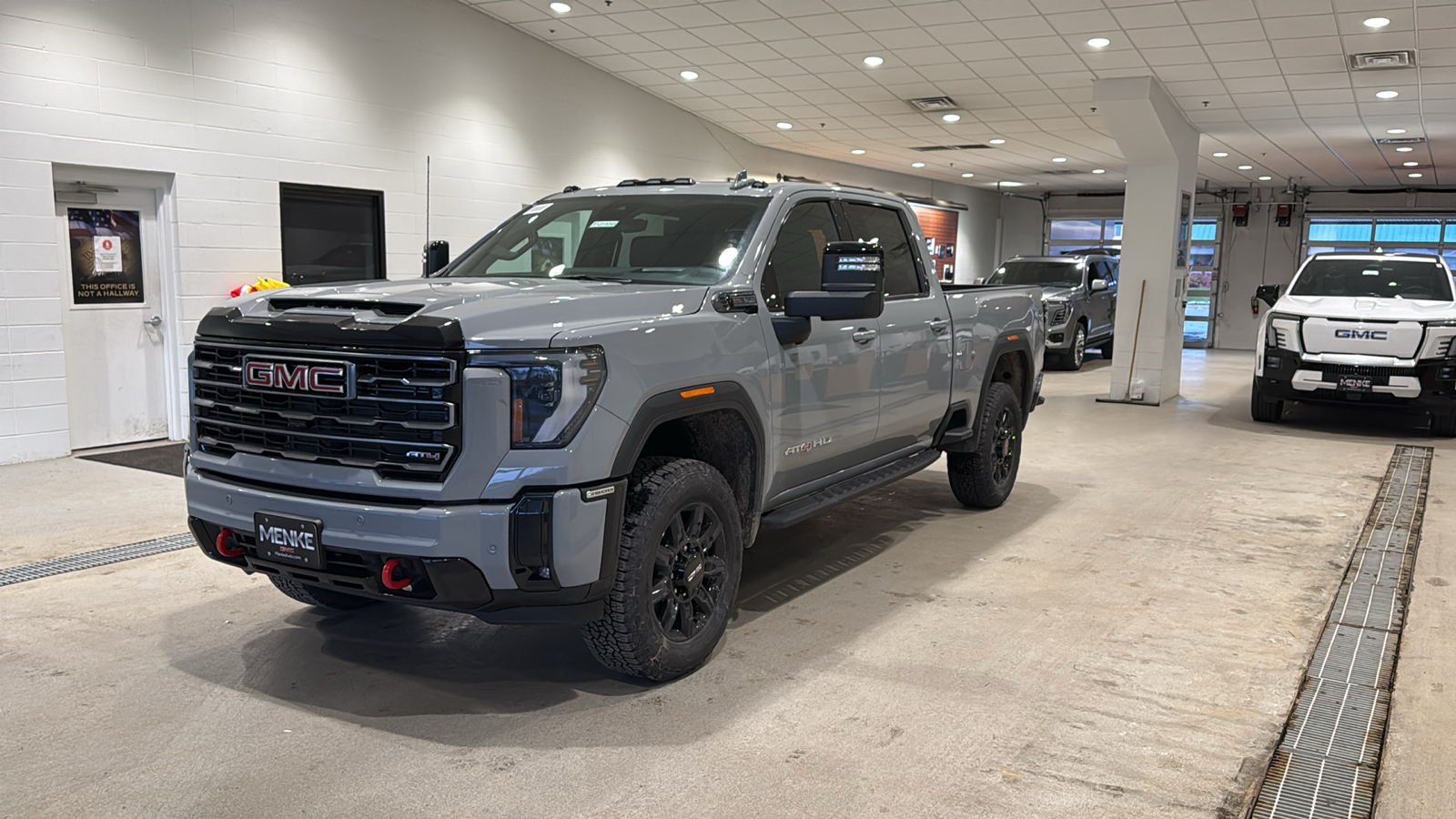 2025 GMC Sierra 3500HD AT4 2