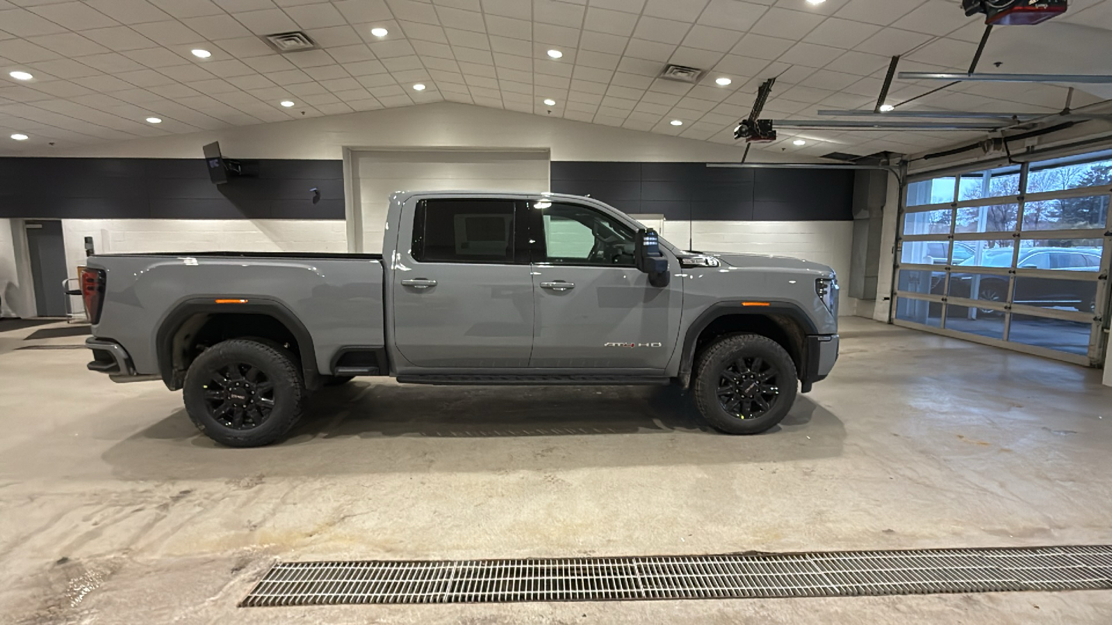 2025 GMC Sierra 3500HD AT4 5